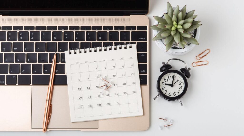 Comment faire pour gagner du temps ? Découvre 20 astuces dans ce guide pratique parfait pour les entrepreneurs et entrepreneuses